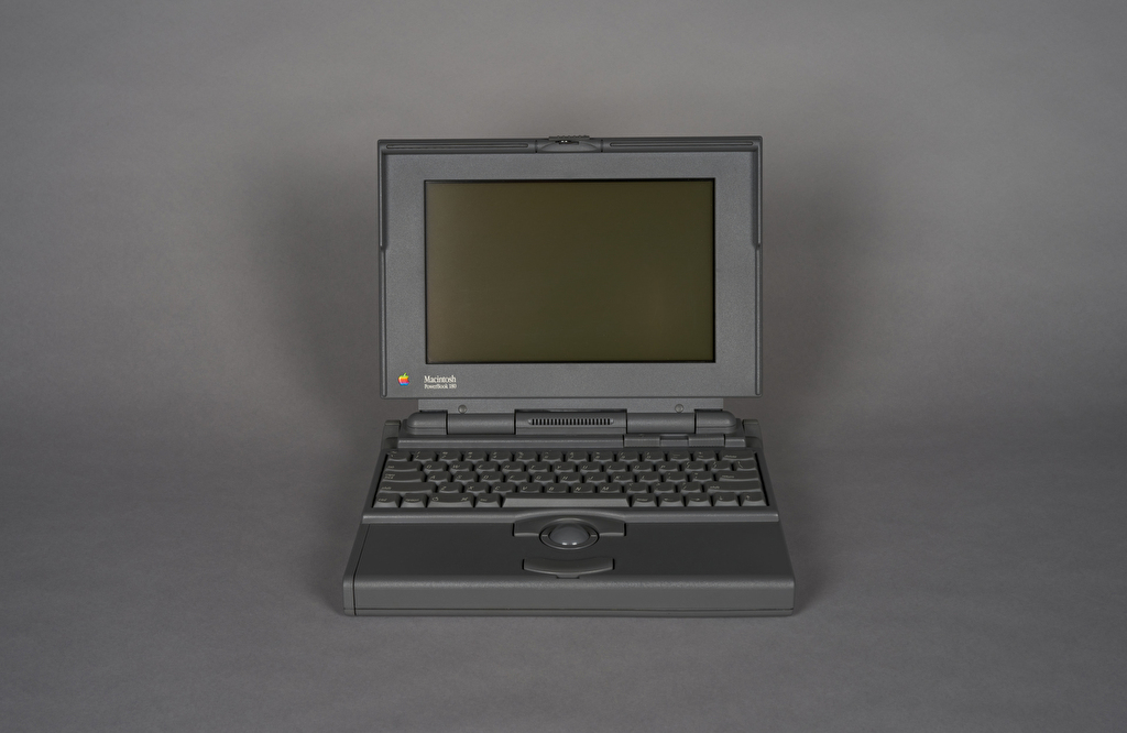 PowerBook 180 laptop computer | The Małopolska Virtual Museums